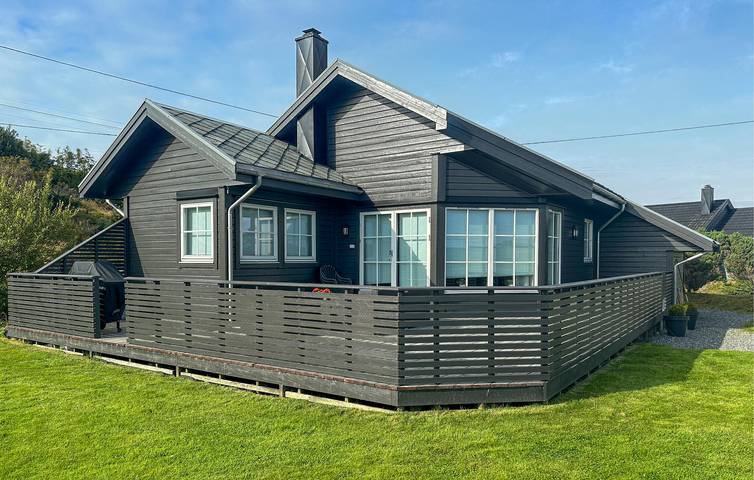 Ferienhaus für 8 Personen, mit Terrasse und Garten