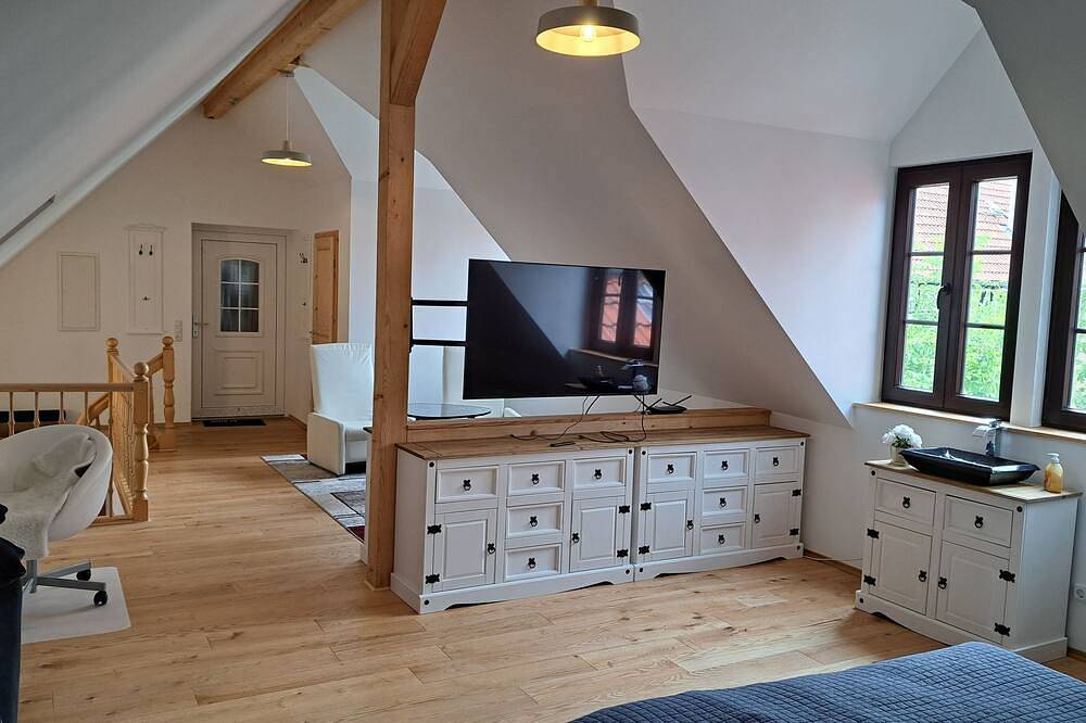Ganze Wohnung, Gemütliche Ferienwohnung mit Garten und Grillmöglichkeit in Nidda, Wetterau