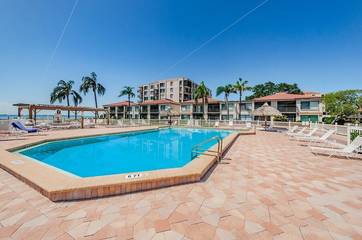 Apartment for 2 Guests in Isla del Sol, St. Petersburg (FL), Picture 3