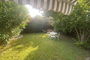 Gîte pour 4 personnes, avec terrasse et jardin dans Abbaye de Saint Michel de Frigolet