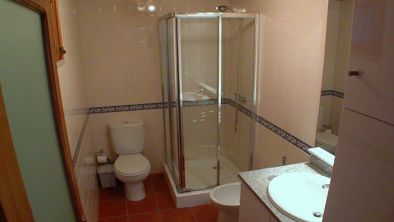 Vacation house for 2 people with terrace in Gondufe, Viana do Castelo District