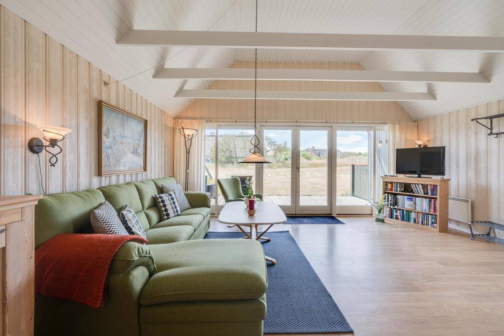 Idyllic thatched holiday home with sauna and hot tub in Blavand, Varde Region