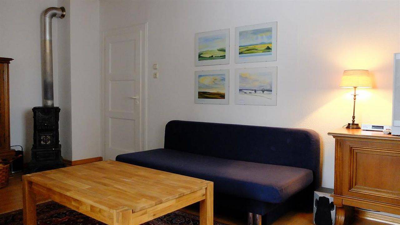Geheel vakantieappartement, Vakantieappartement voor 3 personen met terras in Daun, Vulkaan-Eifel