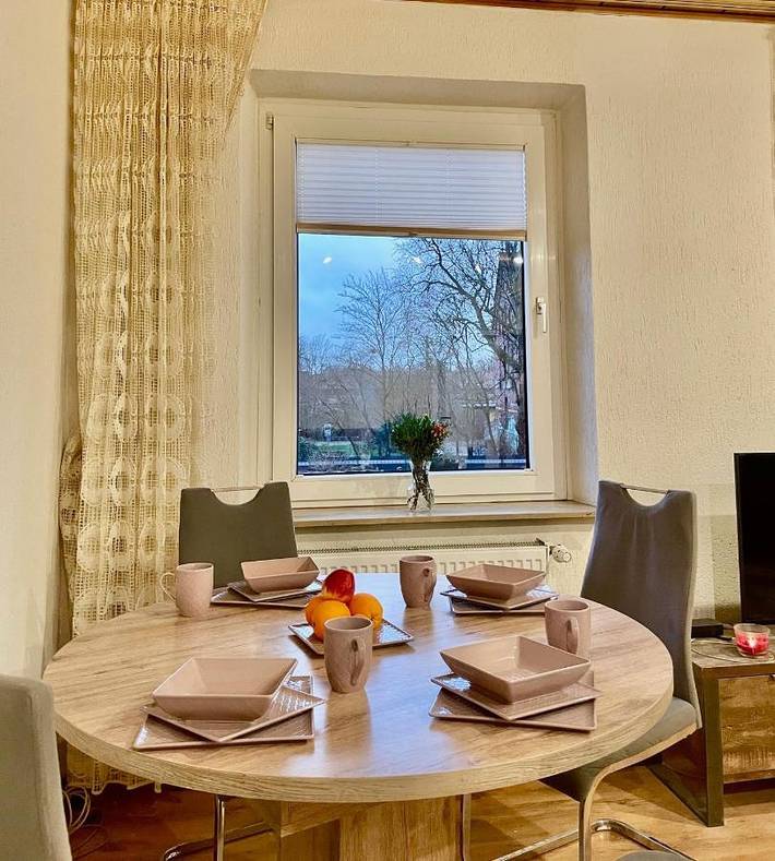 Ferienwohnung für 3 Personen, mit Garten und Ausblick in Essen