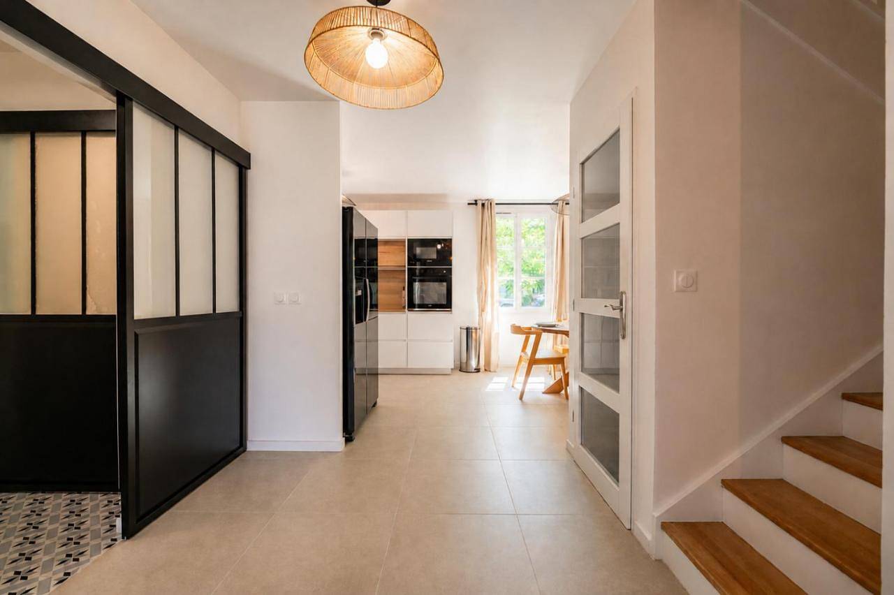 La Villa Nuku Hiva, 8 personnes, 10 min Disneyland Paris in Bailly-Romainvilliers, Seine-et-Marne