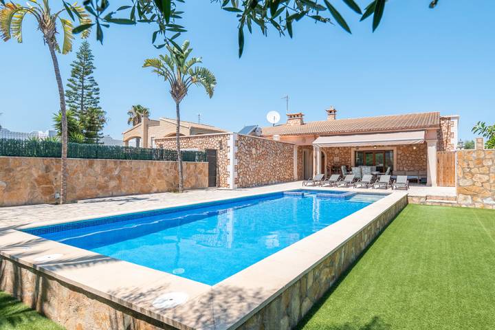 Villa für 6 Personen, mit Sauna und Garten sowie Whirlpool in Portocolom