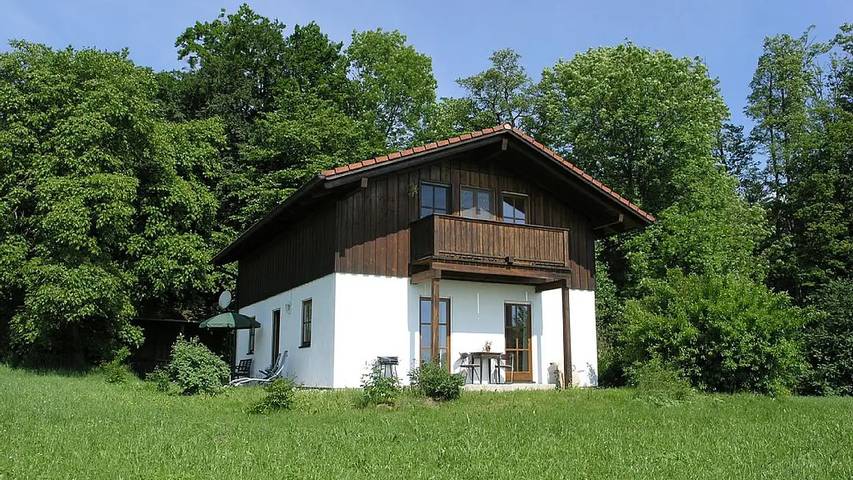 Ferienwohnung für 4 Personen, mit Garten