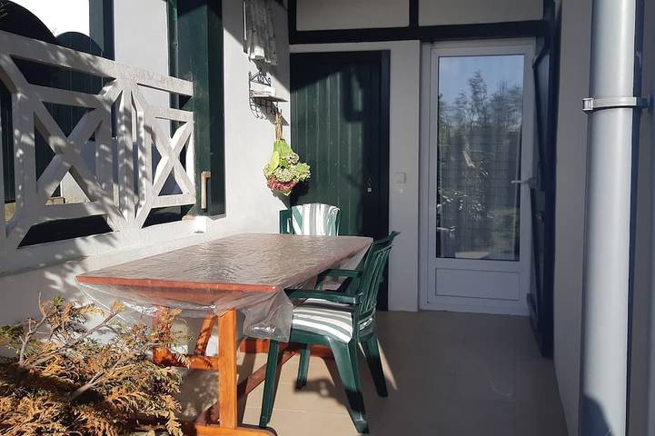 Maison de vacances pour 8 personnes, avec piscine à Hendaye