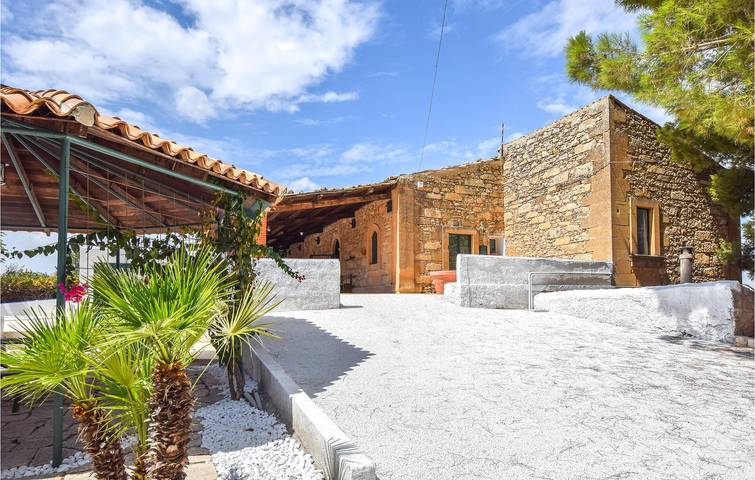 Location de vacances pour 10 personnes en Sicile