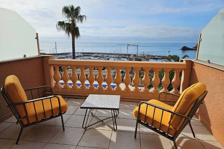 Gîte pour 4 personnes, avec Piscine dans Port de la Figueirette