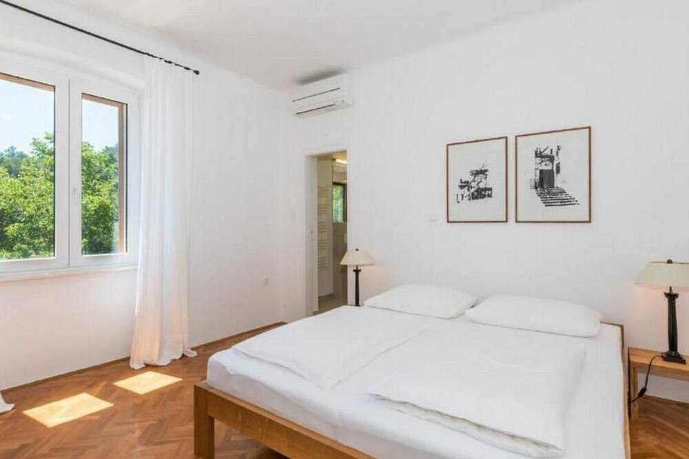 Villa Paula in Raša, Oostkust Istrië