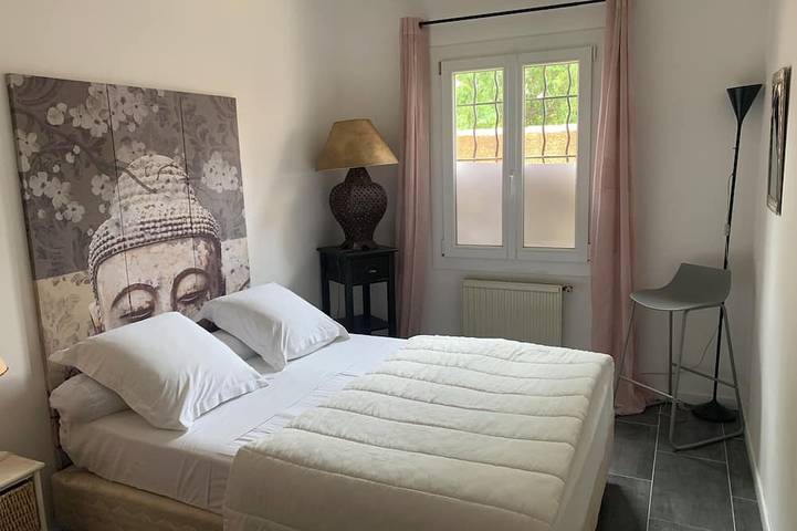 Apartamento entero, Peaceful accommodation 2 steps from amenities in L'Isle-sur-la-Sorgue, Vaucluse