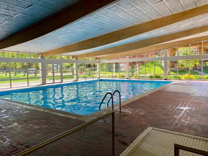Gîte pour 6 personnes, avec terrasse ainsi que piscine et vue, animaux acceptés à Saint-Pierre (Jura) - 3
