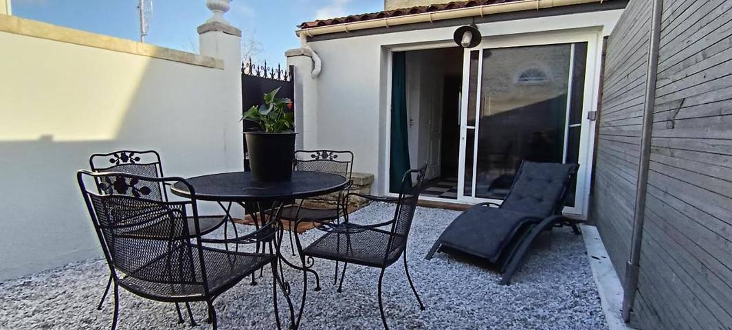 Location de vacances pour 5 personnes, avec terrasse à Beurlay - 2