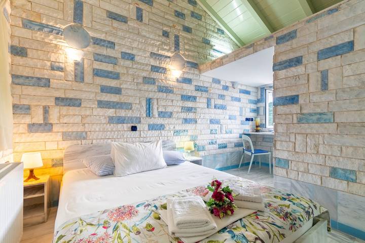 Estudio entero, Apartamento estudio 'Paco's Resort Standard 2' con vistas a la montaña, Wi-Fi y aire acondicionado. in Gaios, Paxoí
