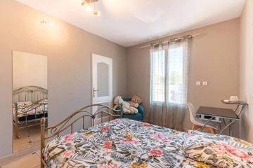 Villa pour 10 Personnes dans Saint-Laurent-de-Neste, Hautes-Pyrénées, Photo 2
