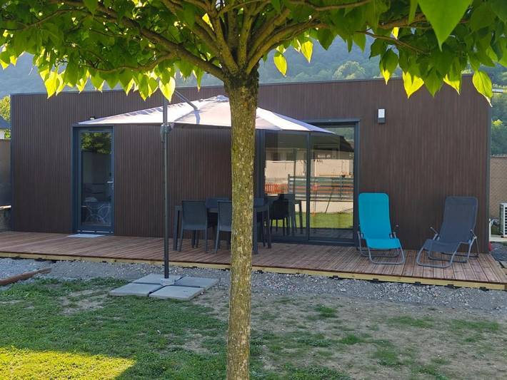 Location de vacances pour 4 personnes, avec Terrasse ainsi que Jardin et Vue dans Saint-Vital