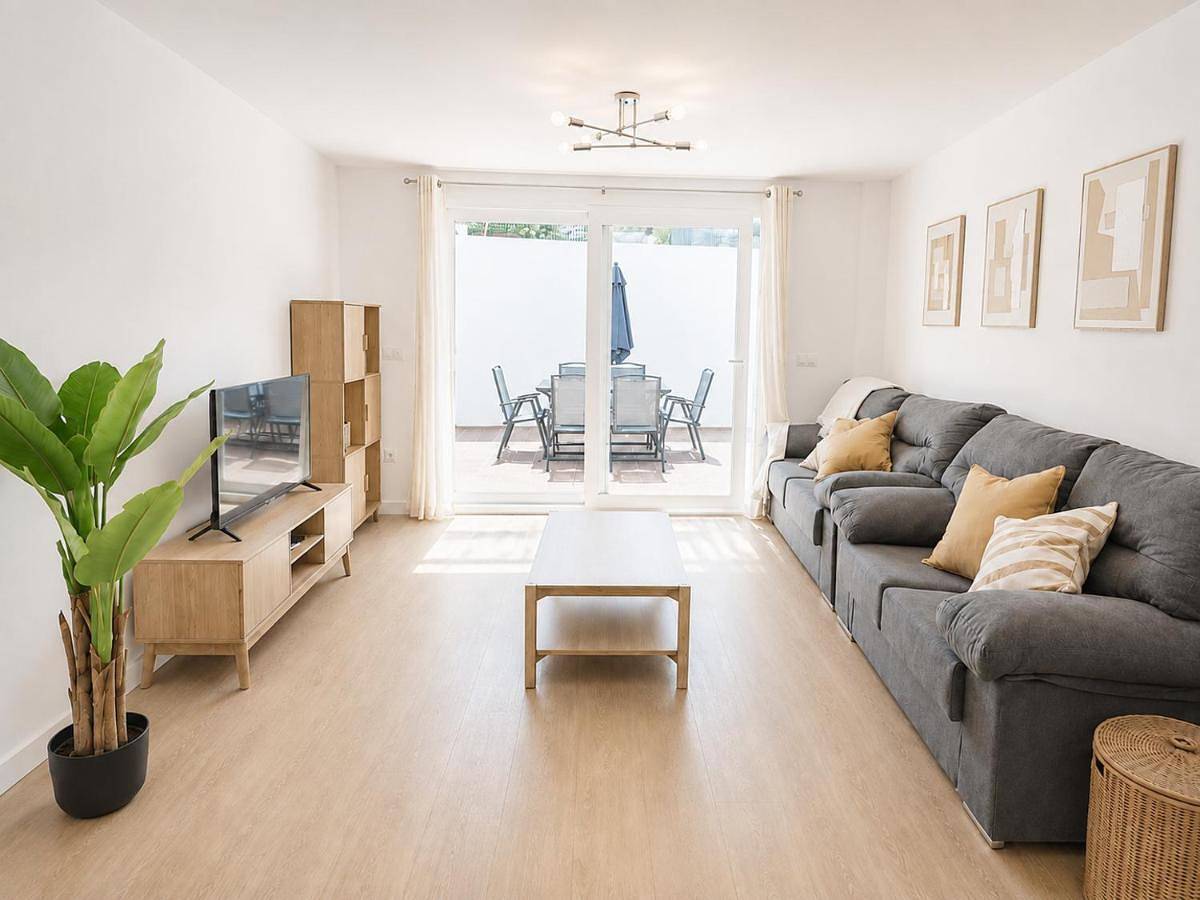 Casa 3 dormitorios 2 baños en Torre del Mar in Torre del Mar, Vélez-Málaga