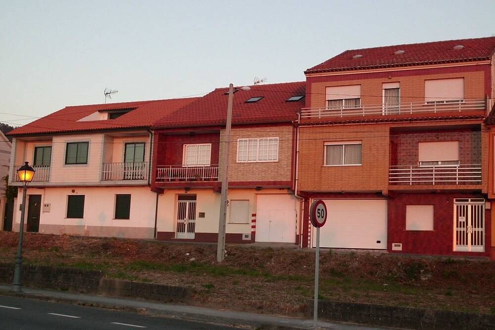 Entire apartment, Apartment in Bueu, in front of Portomaior Beach. Enjoy the Rias Baixas. in Bueu, Rías Baixas