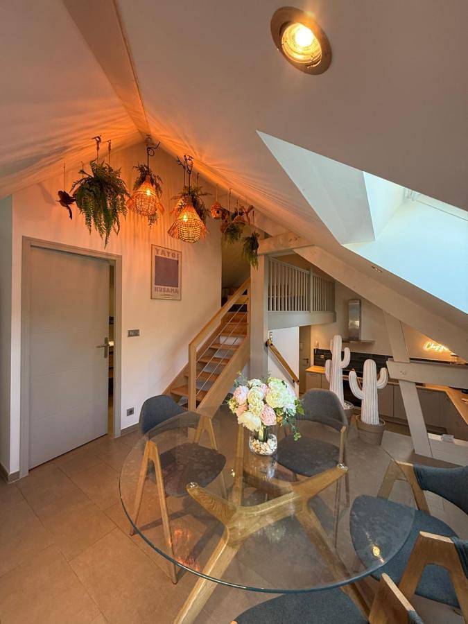 Gîte pour 5 personnes, avec vue et terrasse à Albens - 2