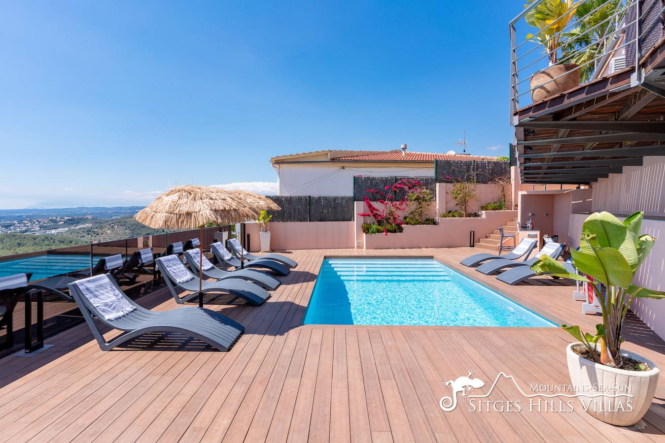 Stylish Villa Havana with Sea Views and Private Pool in Sitges, Garraf