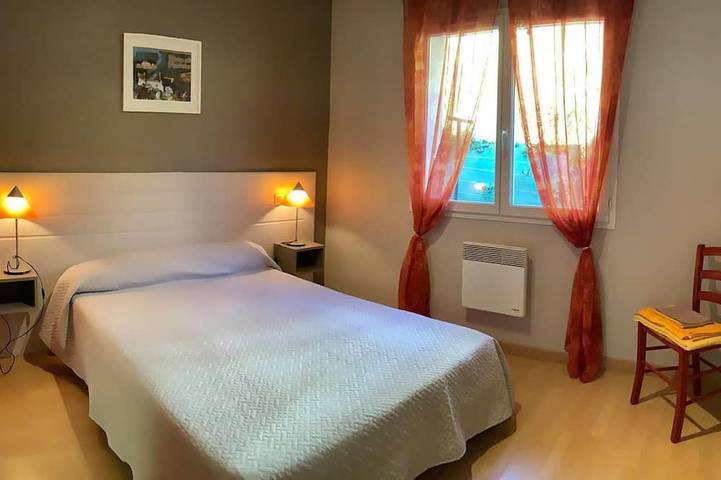 Location de vacances pour 5 personnes, avec jardin à Arnéguy - 2