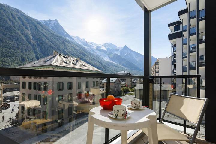 Gîte pour 3 personnes, avec balcon, adapté aux familles dans Office De Tourisme De La Vallee Blanche