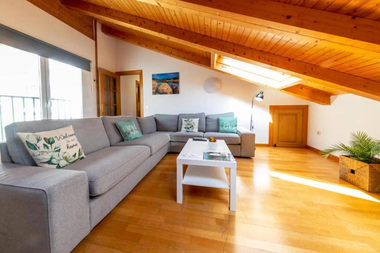 Apartamento entero, Renovado - Ático Plaza Herradores, céntrico y wifi in Soria, Provincia de Soria