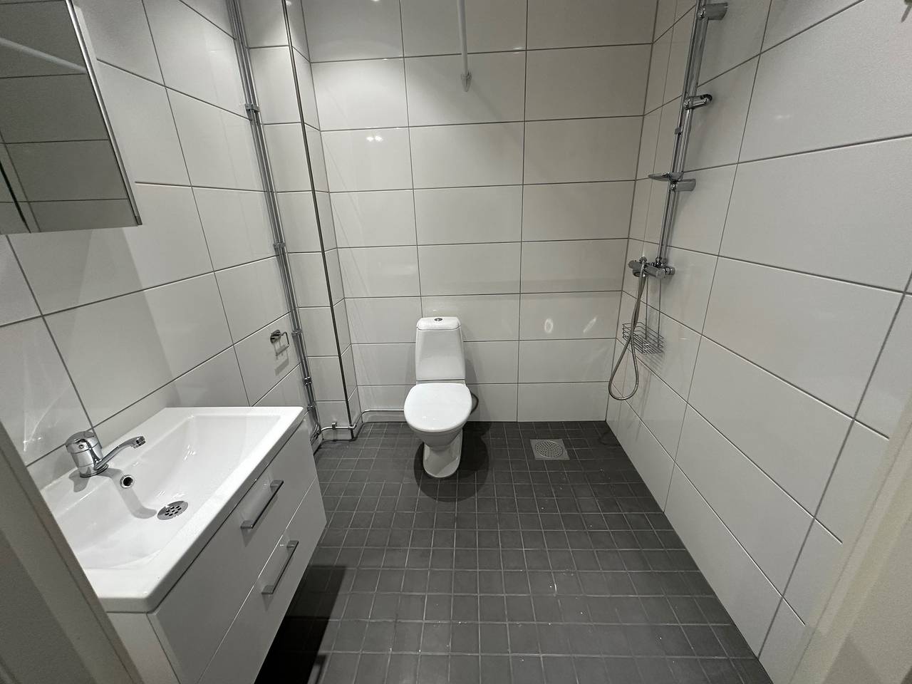 Ganze Ferienwohnung, Big Studio Apartment in Sollentuna, Stockholm in Sollentuna kommun, Schwedische Ostsee