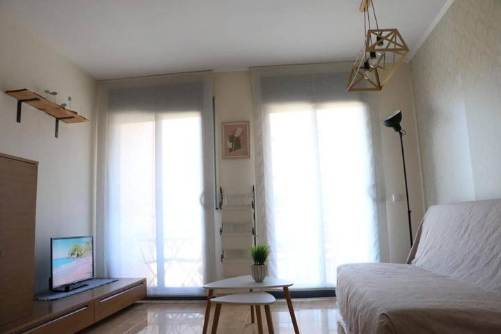 Gîte pour 4 personnes, avec balcon et piscine dans l'Hospitalet de l'Infant - 2