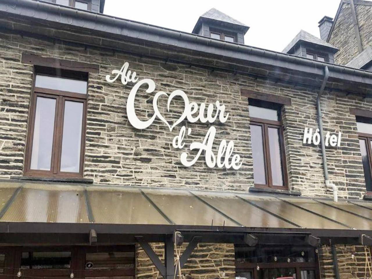 Appartement entier, Au Coeur d'Alle by Belvilla - Chambre Double in Alle-sur-semois, Région de Namur