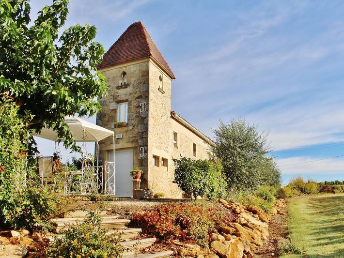 Maison de vacances pour 4 personnes, avec Terrasse ainsi que Jardin et Piscine