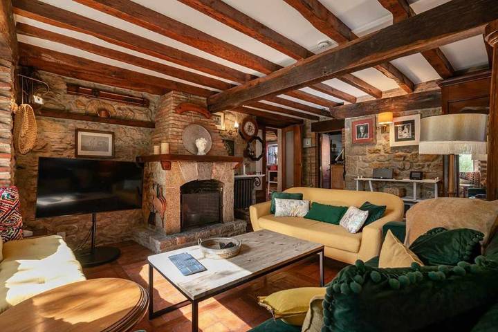 Casa rural para 12 personas, con terraza y jardín en Val de San Vicente - 3