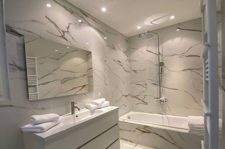 Gîte pour 9 personnes, avec jardin à Bouleternère - 4