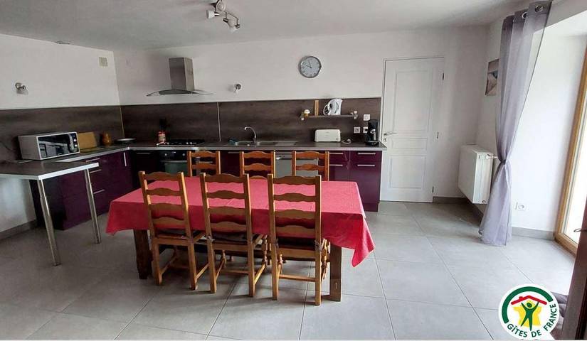 Gîte pour 7 personnes, avec terrasse et jardin dans Grand lac de Laffrey - 4