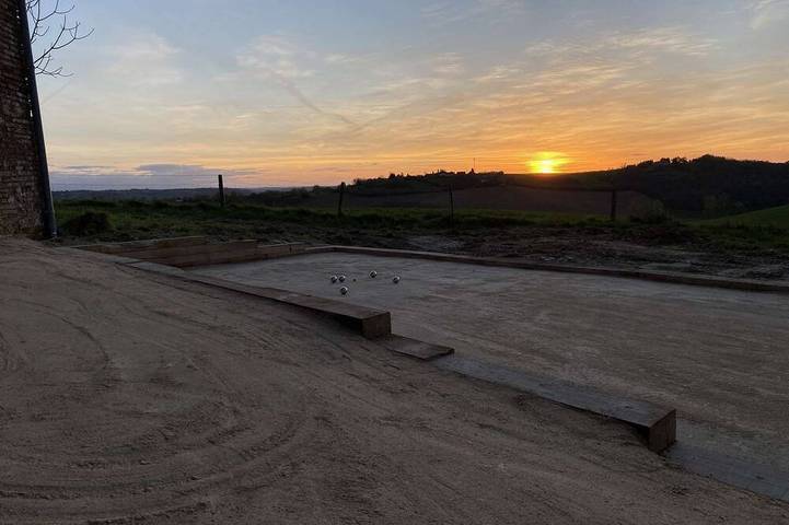 Location de vacances pour 14 personnes, avec jardin ainsi que piscine et balcon dans Montoussin