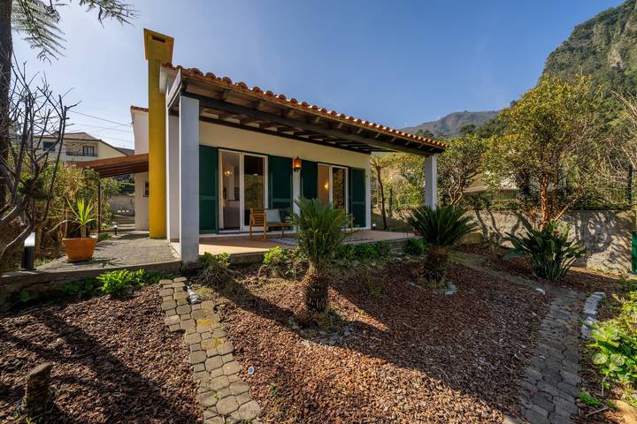 Nates House - Haus mit zwei Schlafzimmern und Garten in São Vicente (Madeira), Madeira