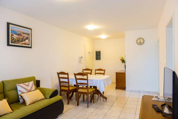 Ferienwohnung für 4 Personen, mit Balkon in Medulin - 2