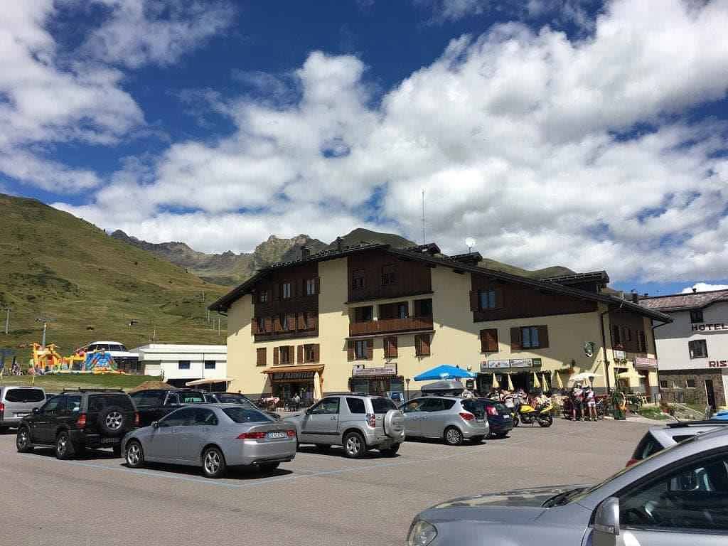 Appartamento intero, Appartamento con vista sulle montagne  in Passo Tonale, Vermiglio