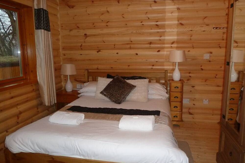 Blockhütte mit Whirlpool & Sauna für 2/3 | Im Cairngorm Nationalpark Großartige Aussichten in Glenshee, Cairngorms National Park