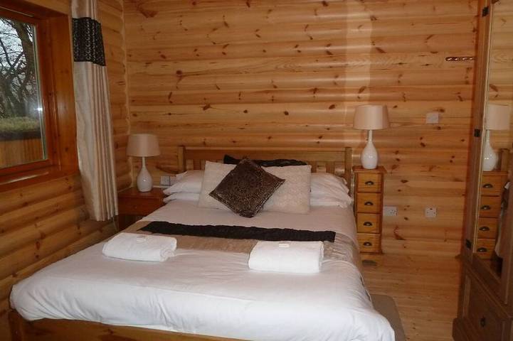 Blockhütte mit Whirlpool & Sauna für 2/3 | Im Cairngorm Nationalpark Großartige Aussichten in Glenshee, Cairngorms National Park