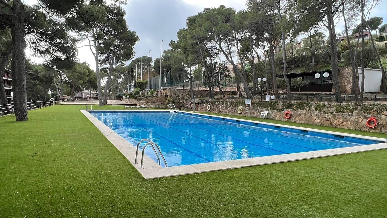 Ganze Wohnung, Ferienwohnung 'Eden Mar Calonge Girona' mit Meerblick, Gemeinschaftspool und Klimaanlage in Torre Valentina, Calonge