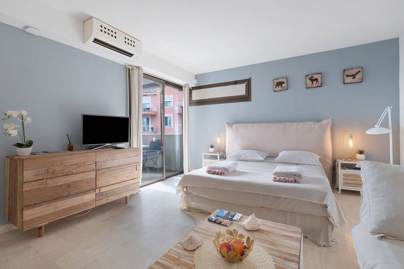 Studio entier, Studio « La Tranquillité Bleue » avec Wi-Fi et climatisation in Théoule-sur-Mer, Massif de l'Esterel