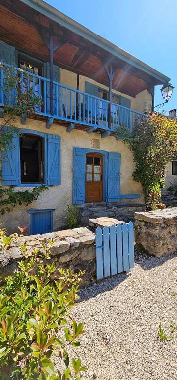 Maison de campagne pour 7 personnes, avec vue et jardin à Ustou