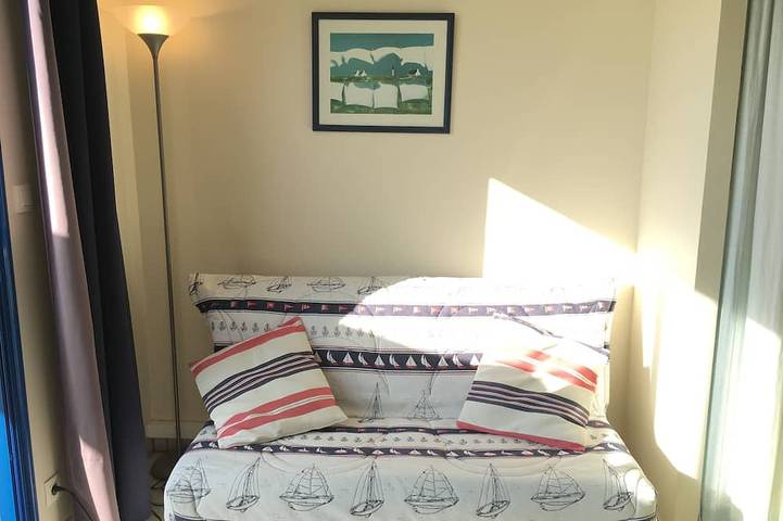 Location de vacances pour 2 personnes, avec terrasse ainsi que piscine et jardin, animaux acceptés dans Plage Porz Liogan Le Conquet - 2