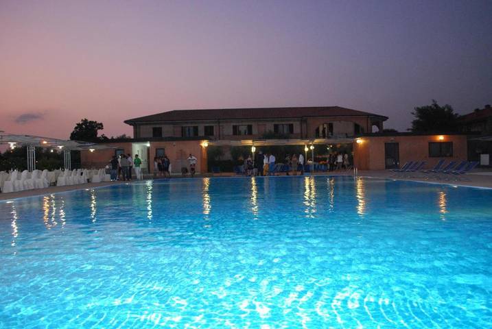 Hotel für 2 Personen, mit Sauna und Pool sowie Garten und Whirlpool - 1