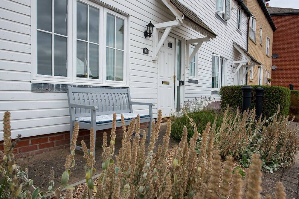 Waterfront Cottage en el encantador pueblo de Rowhedge, cerca de la isla de Mersea in East Donyland, Colchester