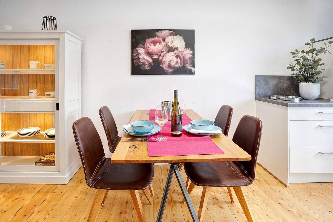 Ganze Wohnung, Ferienwohnung "Klostergarten" - Wohnen im Weingut in Grünstadt, Saar-Nahe-Bergland