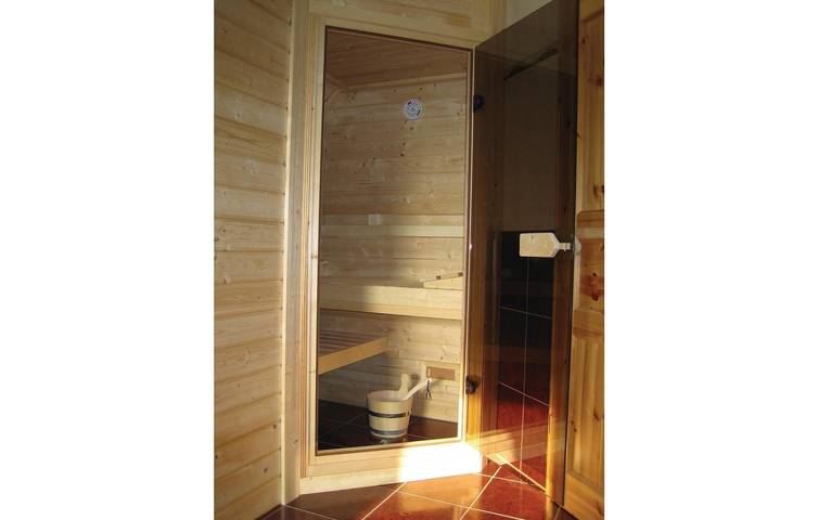 Ferienhaus für 6 Personen, mit Terrasse und Sauna in Saal - 4