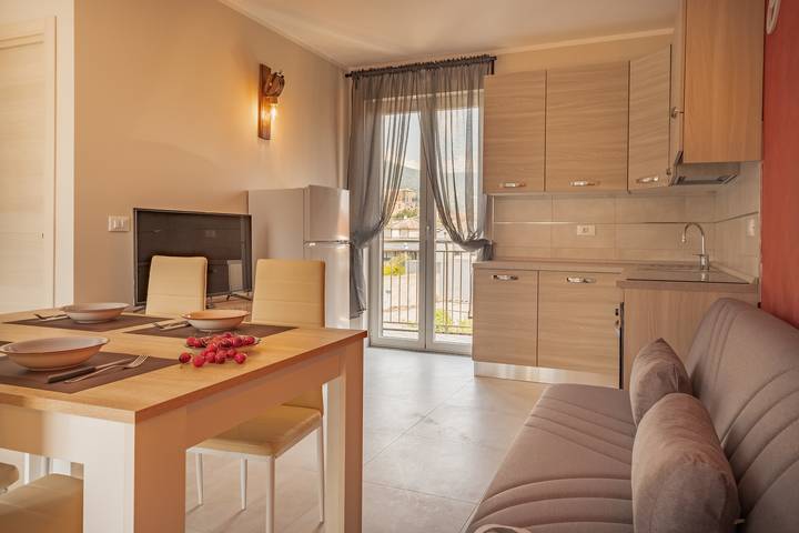 Gîte pour 7 personnes, avec balcon, animaux acceptés à Loano - 3